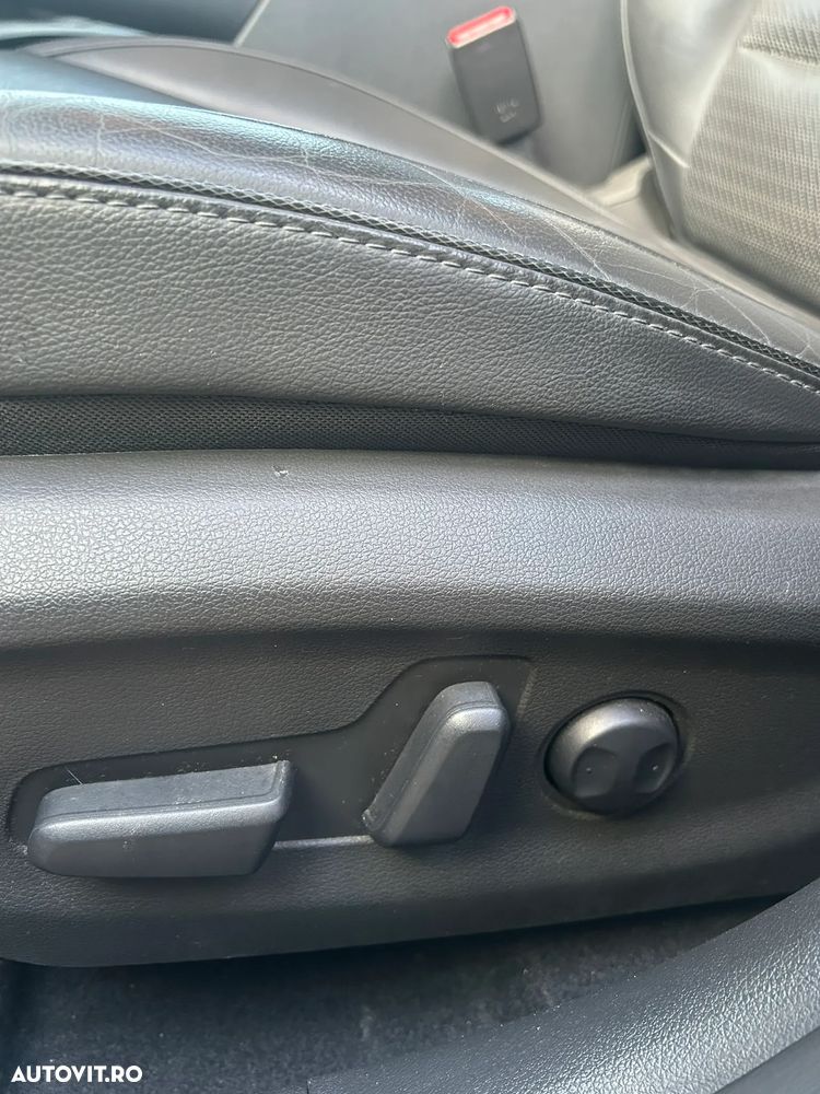 Hyundai KONA Premium - 15