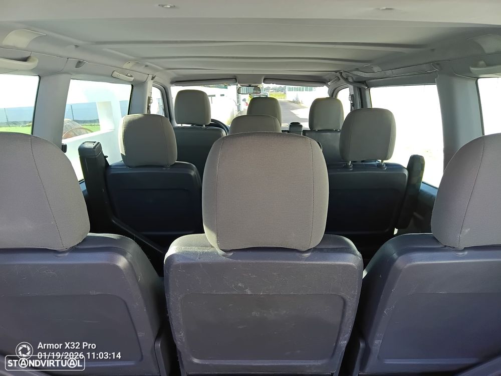 Mercedes-Benz VITO 112 CDI 2,2L 1999 (W638) 9 Lugares - 8