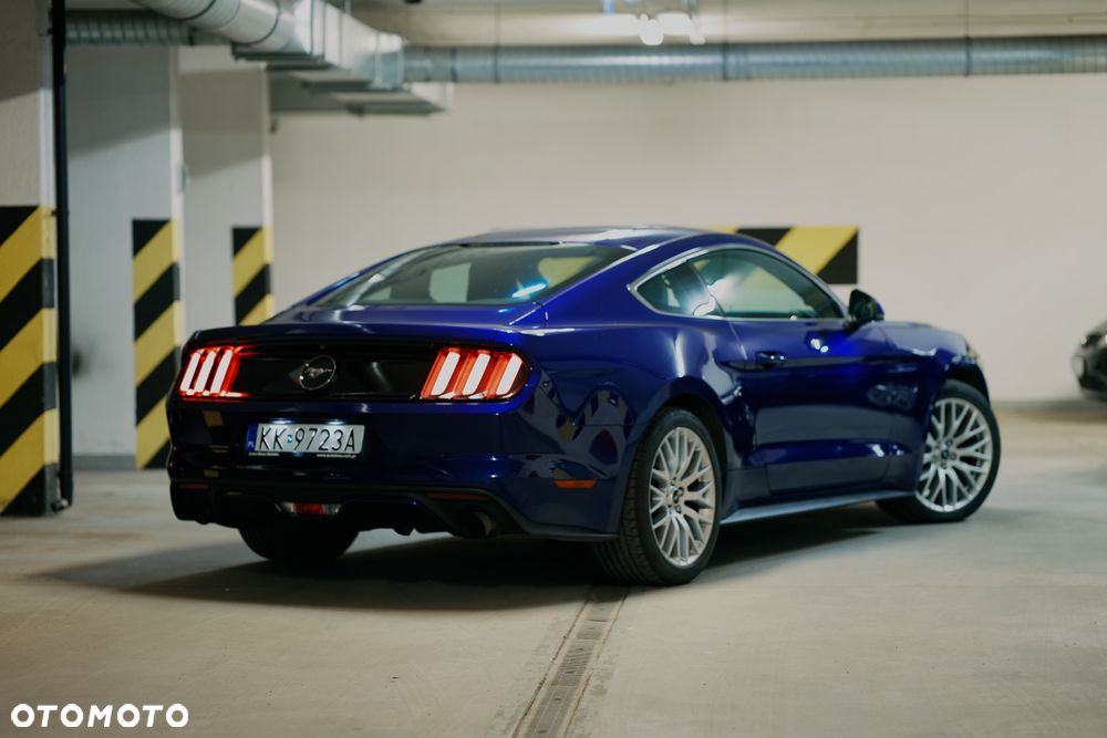 Ford Mustang - 11