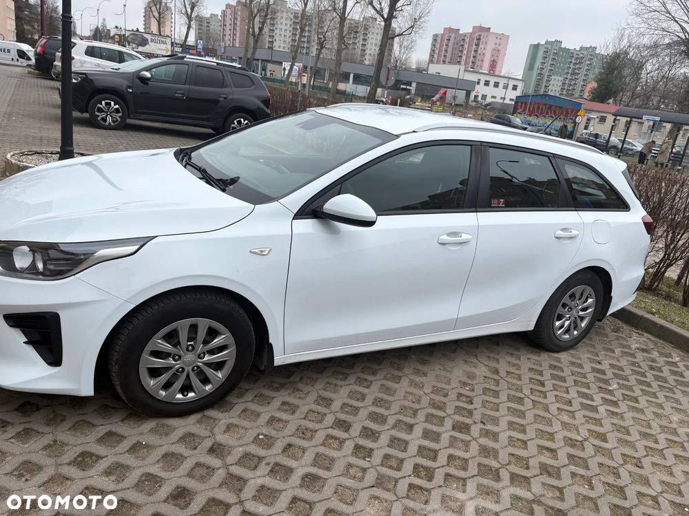 Kia Ceed - 1