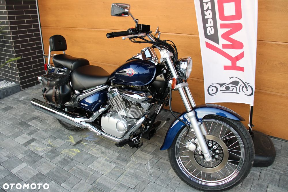 Suzuki Intruder - 20