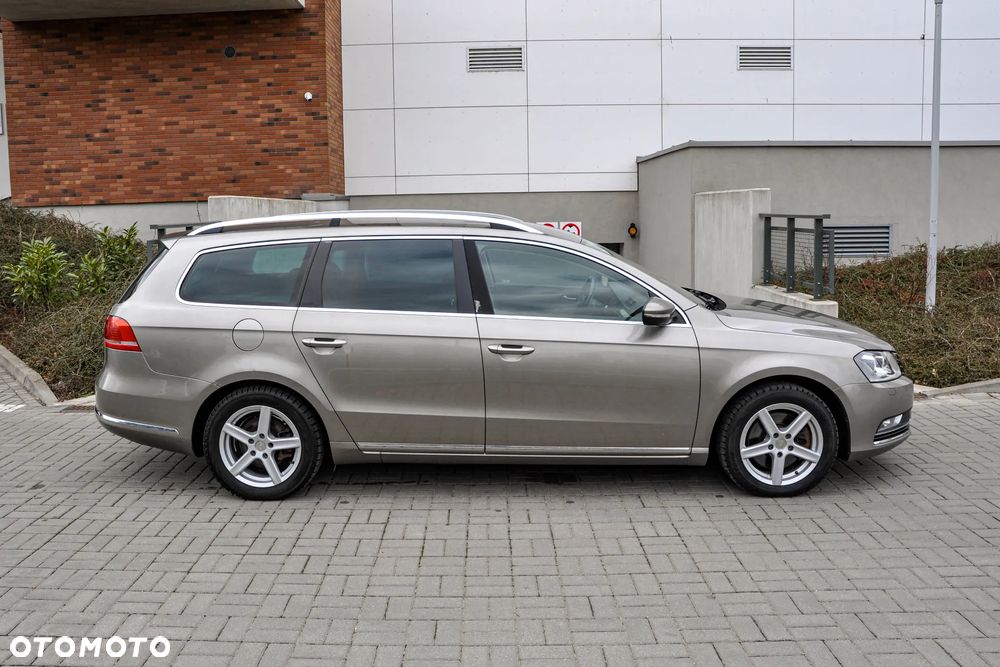 Volkswagen Passat - 5