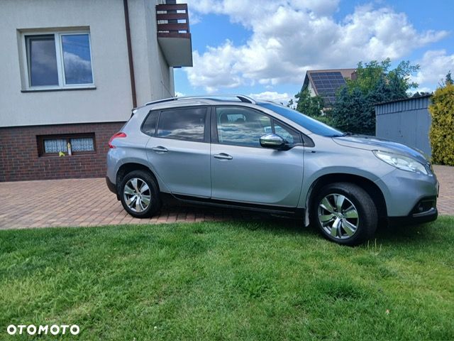 Peugeot 2008 1.2 Pure Tech Active EU6 - 6