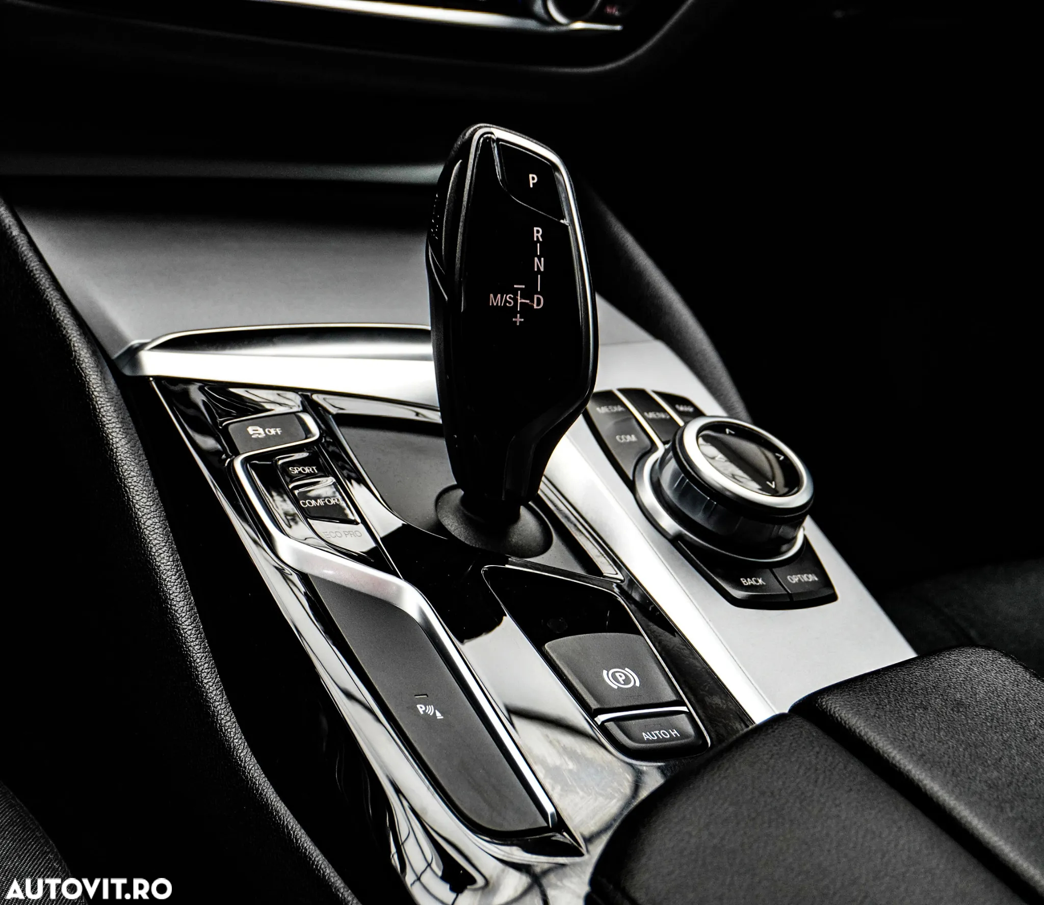 BMW Seria 5 520d AT - 21