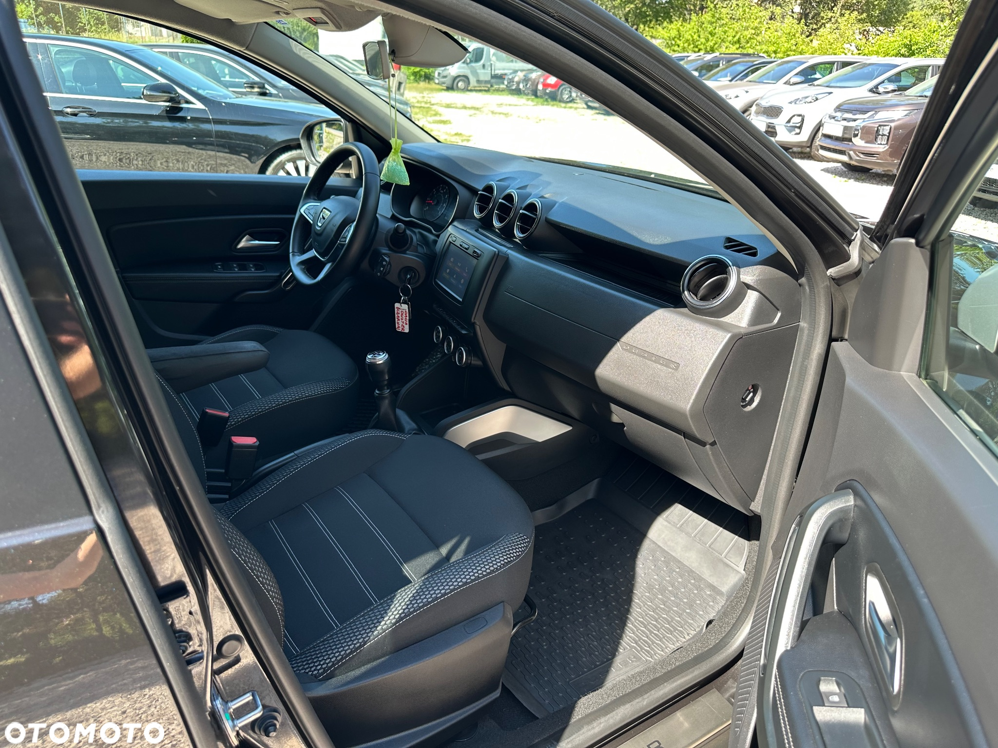 Dacia Duster 1.6 SCe Prestige - 9