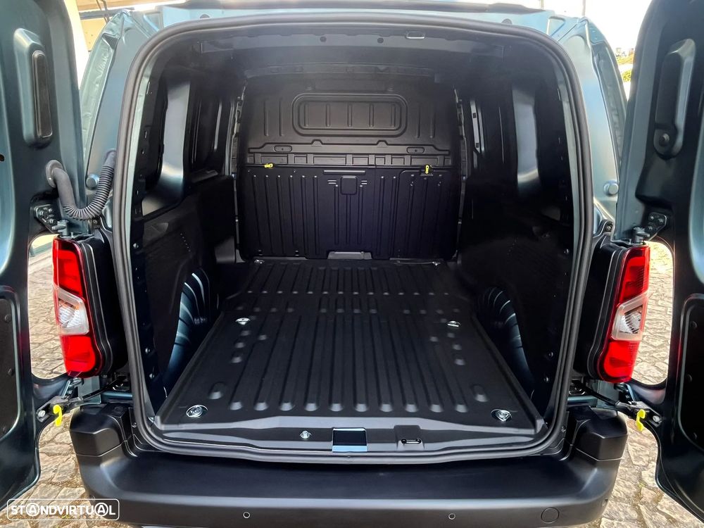 Opel Combo Cargo L1 1.5 CDTi 130cv AT8 (caixa automática) - 31