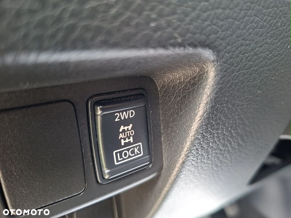 Nissan Qashqai 1.6 DCi ALL-MODE 4x4i TEKNA - 19