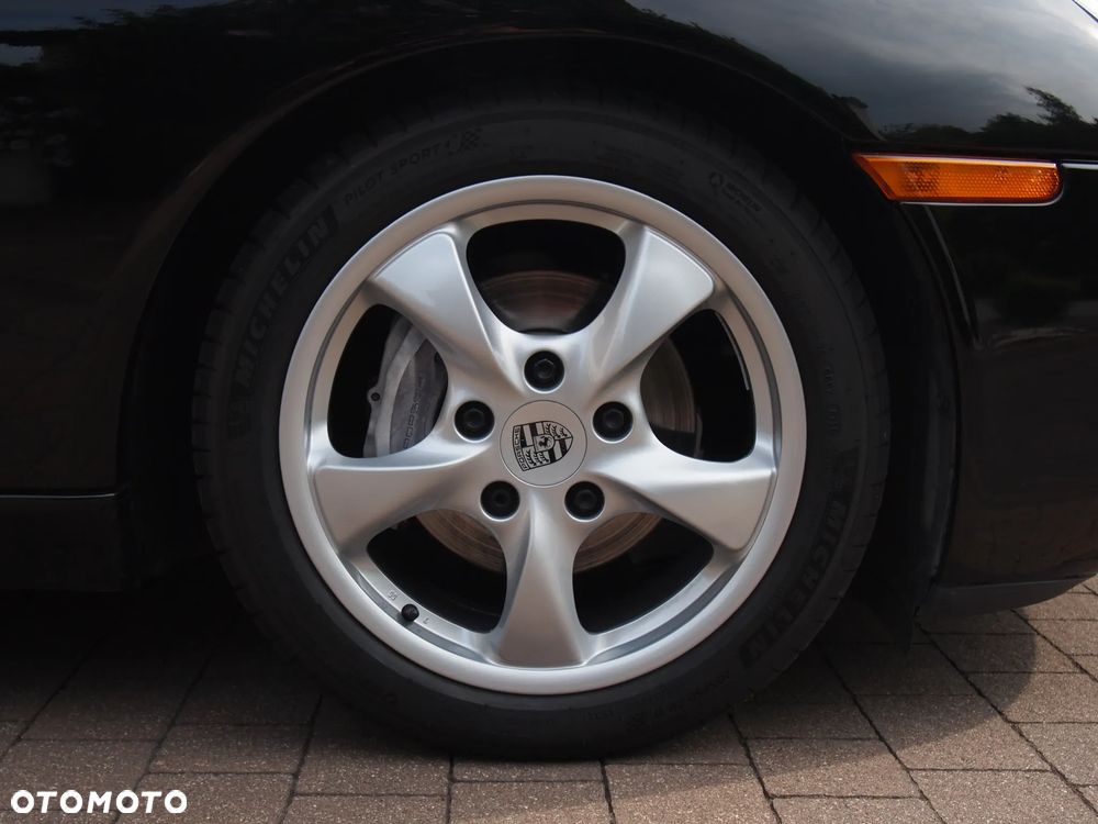 Porsche Boxster - 12