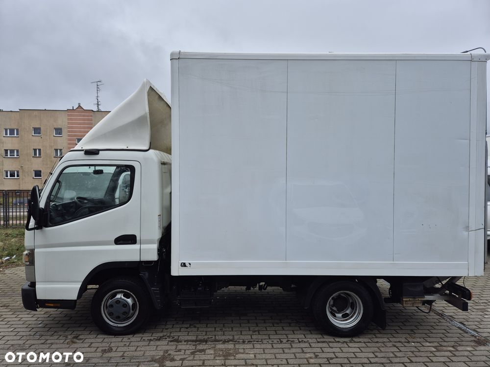 Mitsubishi Fuso Canter 3C15 - 2