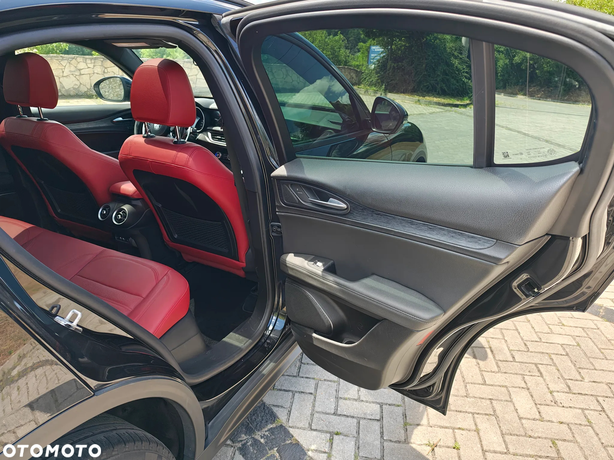 Alfa Romeo Stelvio 2.0 Turbo 16V AT8-Q4 Sprint - 27