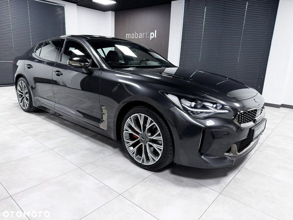 Kia Stinger 2.0 T-GDI GT Line - 13