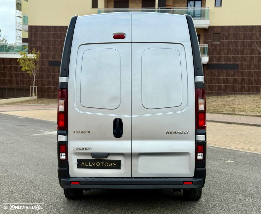 Renault TRAFFIC L2H2 - 8