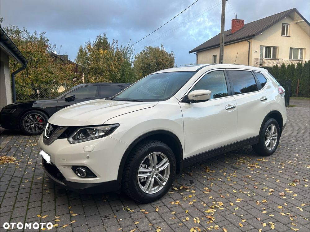 Nissan X-Trail 1.6 DIG-T N-Connecta 2WD - 1
