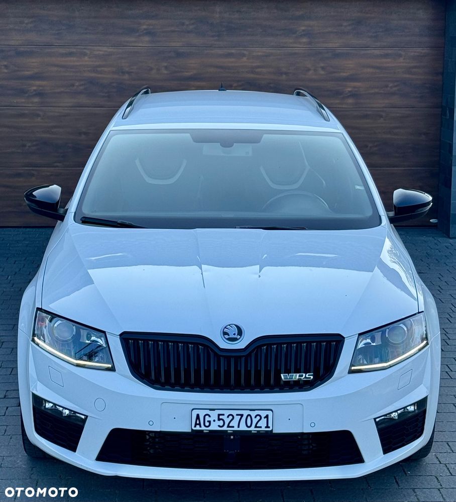 Skoda Octavia 2.0 TSI RS DSG - 6