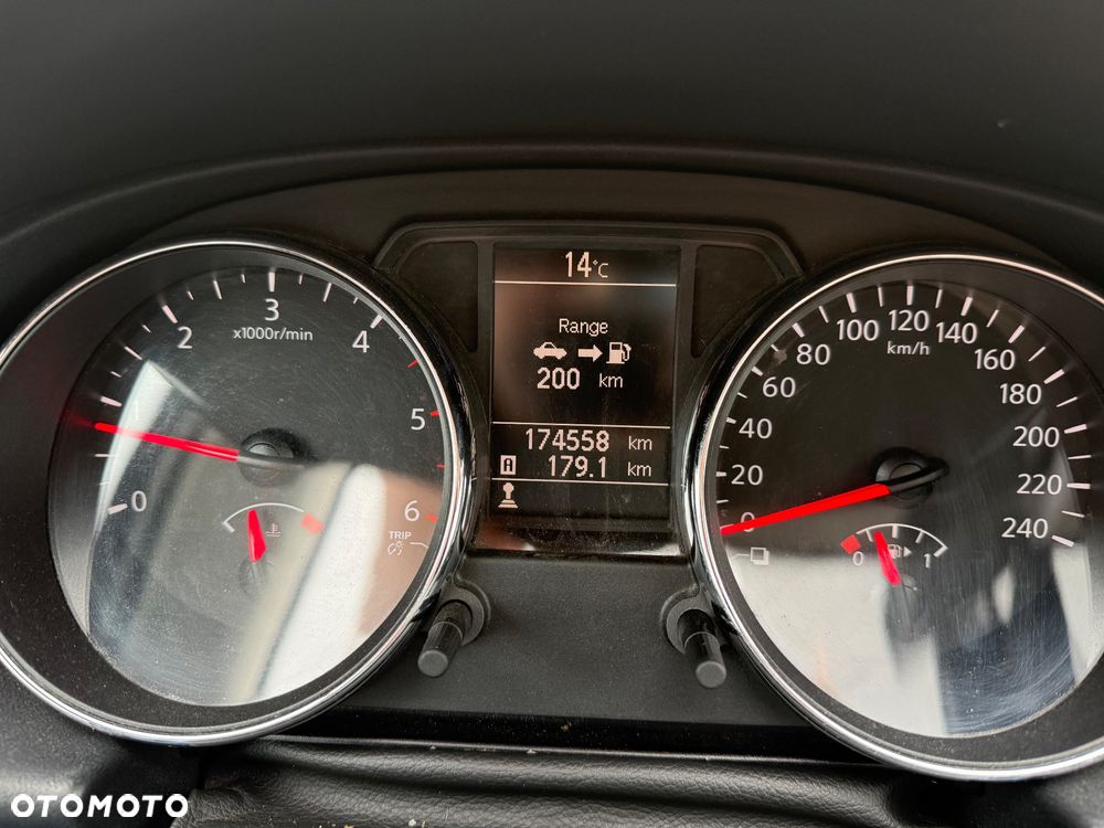 Nissan Qashqai 1.6 dCi DPF Start/Stop 360 - 6