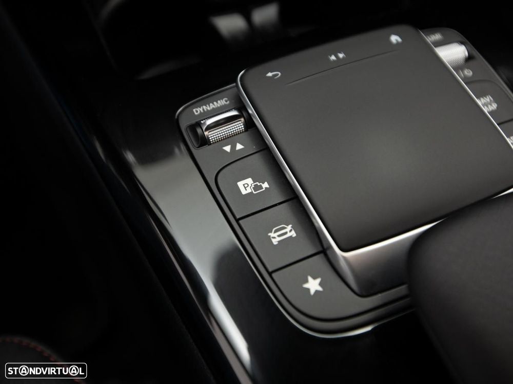 Mercedes-Benz CLA 250 e Shooting Brake AMG Line - 23