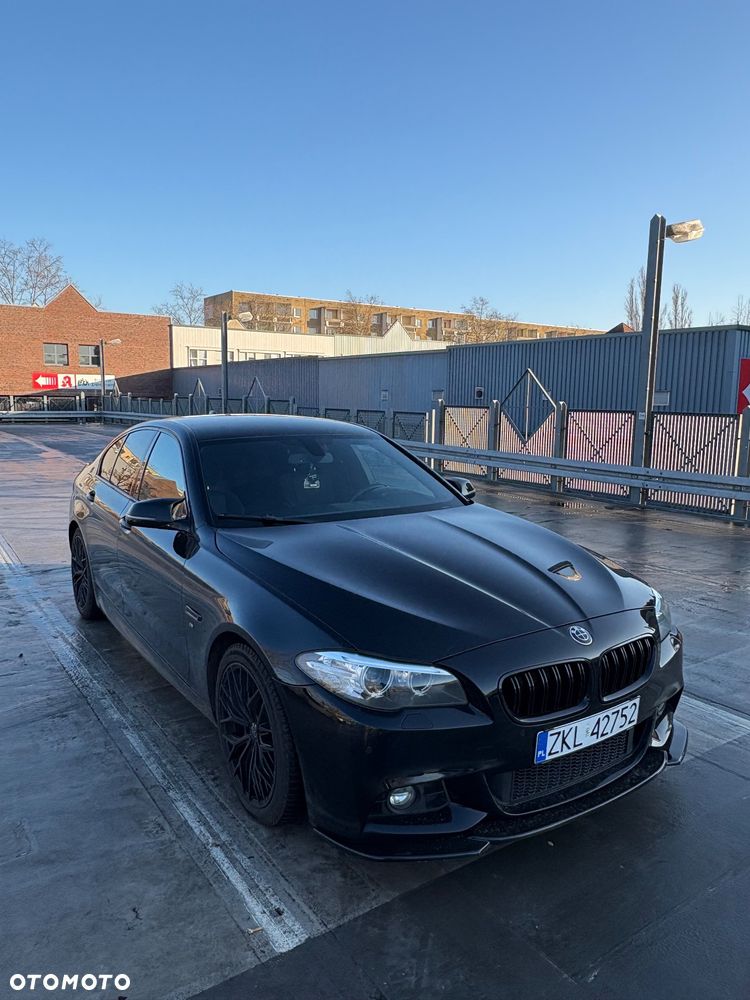 BMW Seria 5 520d xDrive - 1