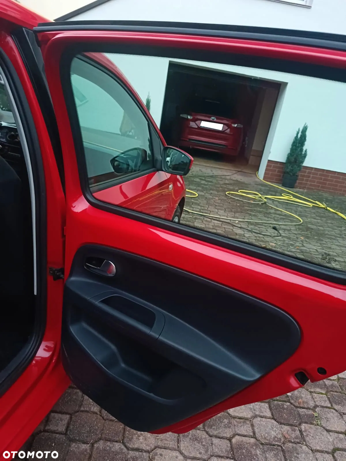 Volkswagen up! - 12