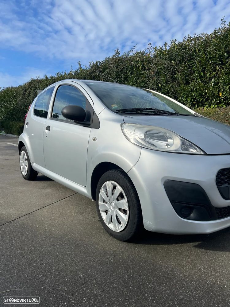 Peugeot 107 1.0 Urban - 2