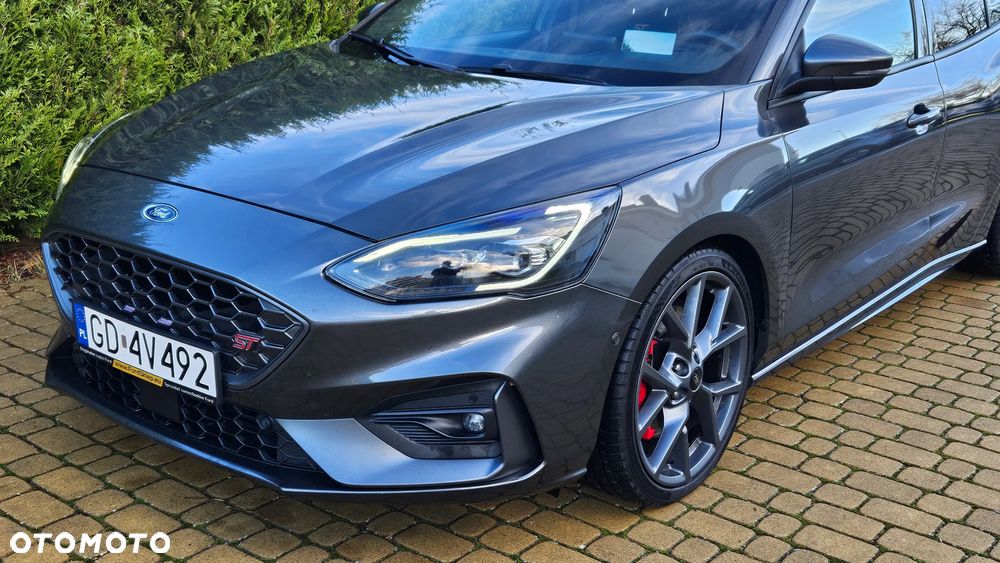 Ford Focus 2.0 EcoBlue ST - 13