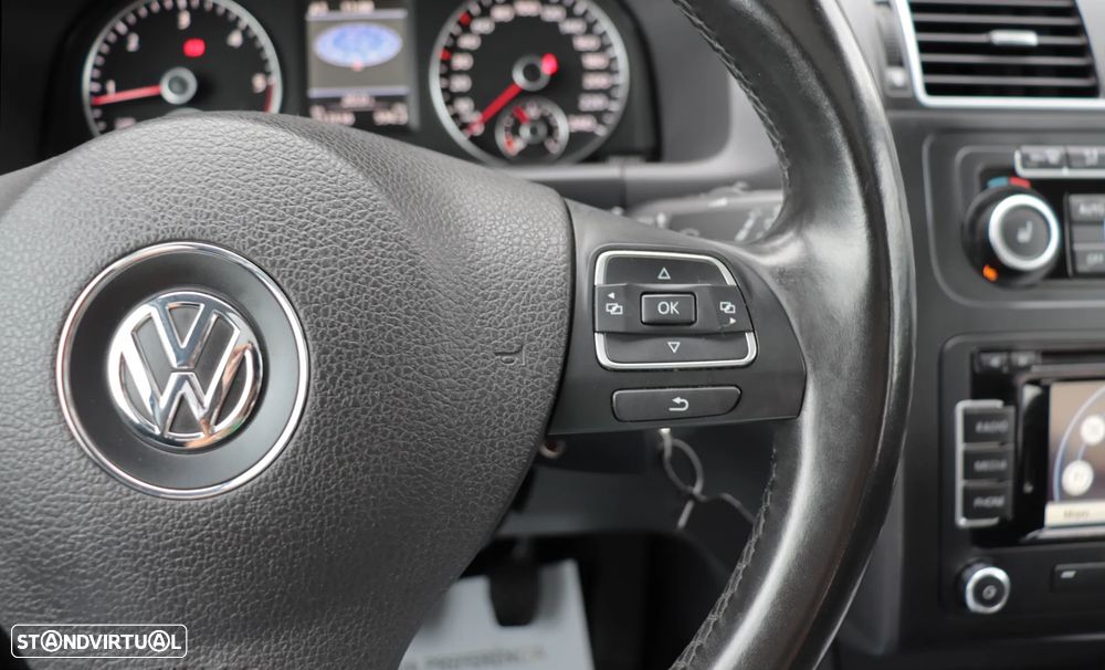 VW Touran 1.6 TDI Blue.Highline 5L - 27