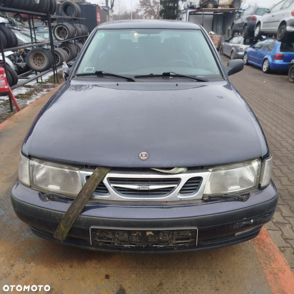 Saab 93 na części . - 1