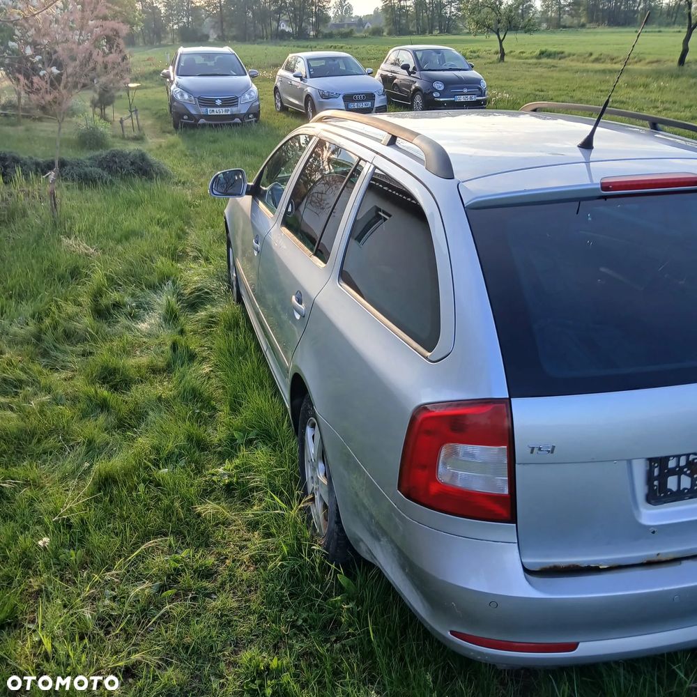 Skoda Octavia 1.4 TSI Ambiente - 5