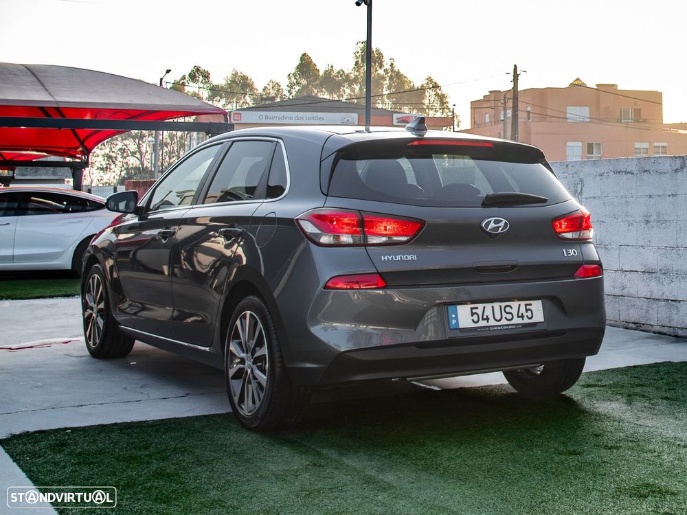 Hyundai i30 1.0 T-GDI Comfort+Navi - 11