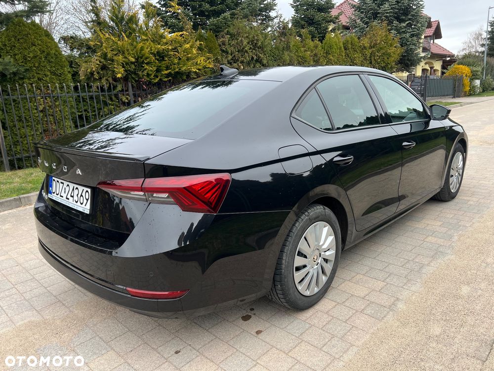 Skoda Octavia 1.5 TSI ACT Sportline - 3