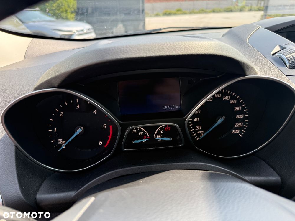 Ford Kuga 2.0 TDCi Titanium - 10