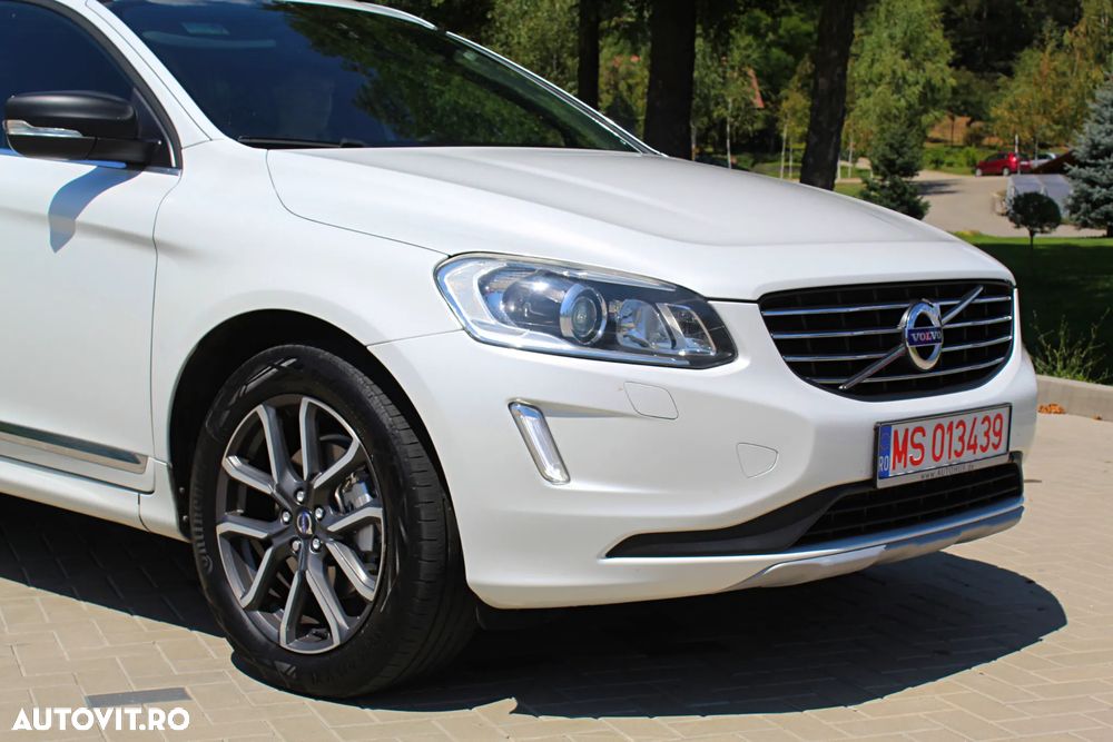 Volvo XC 60 D4 Geartronic Summum - 25