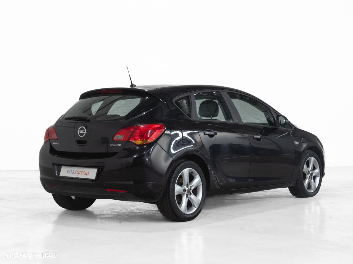 Opel Astra - 3