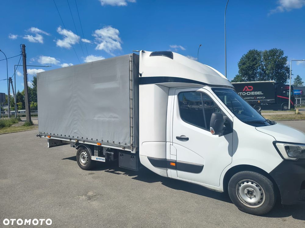 Renault Master - 1