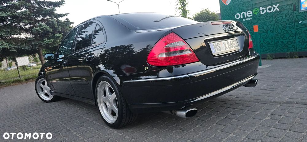 Mercedes-Benz Klasa E - 12