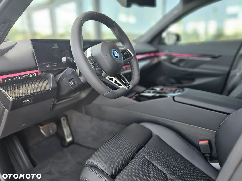 BMW Seria 5 530e PHEV - 18