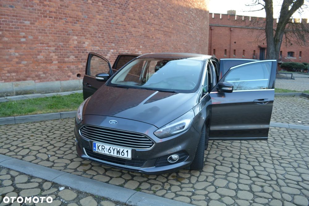 Ford S-Max 2.0 TDCi Titanium PowerShift - 28