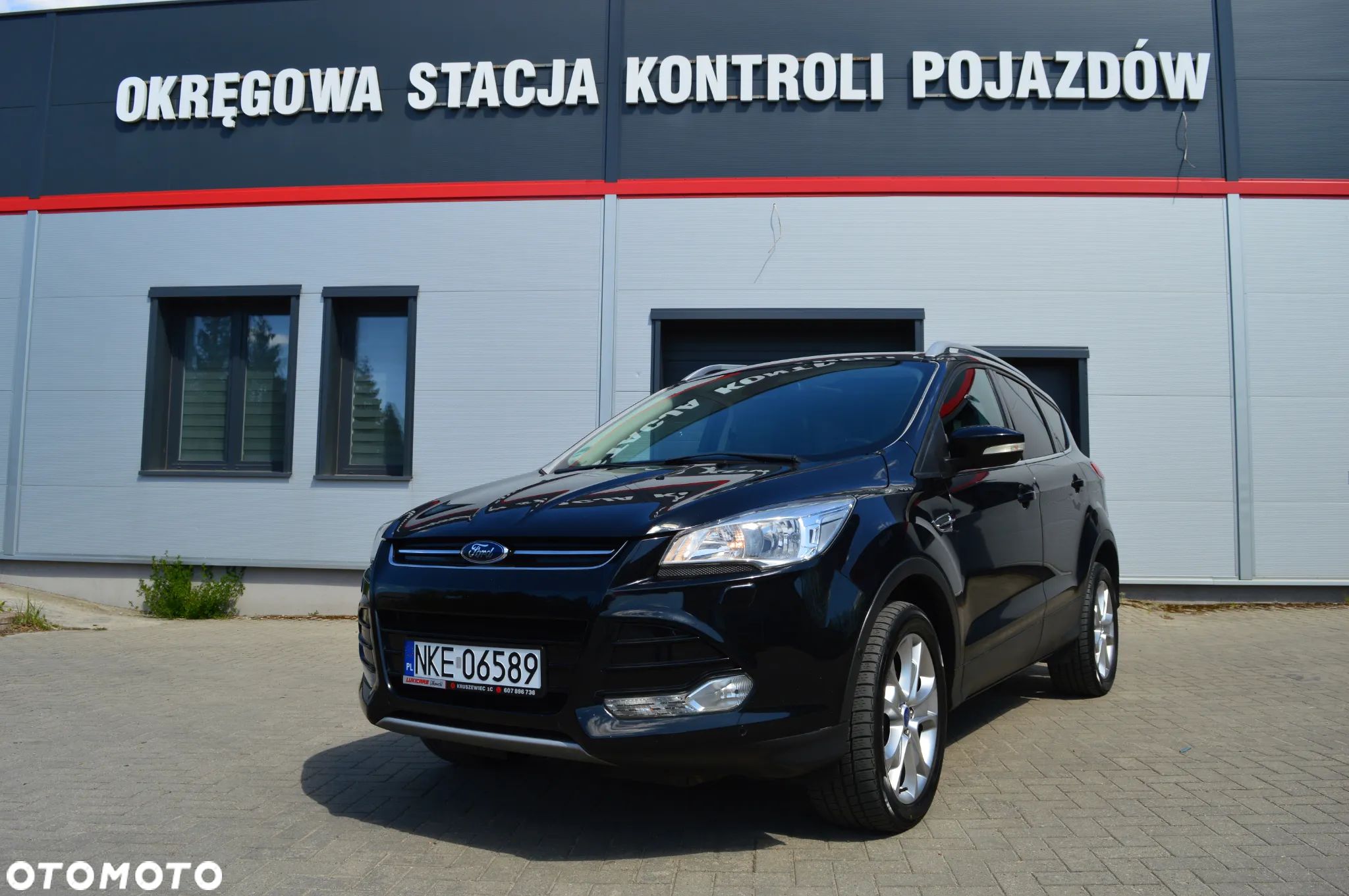 Ford Kuga 1.5 EcoBoost 2x4 Titanium - 1