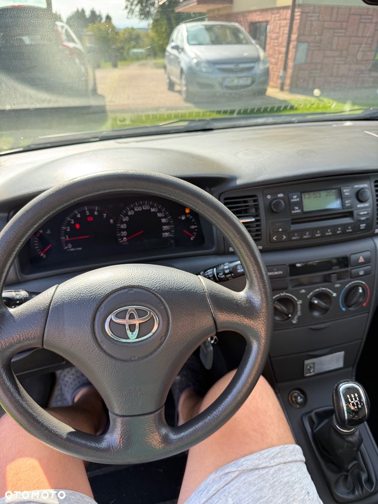 Toyota Corolla 1.4 VVT-i Terra - 11