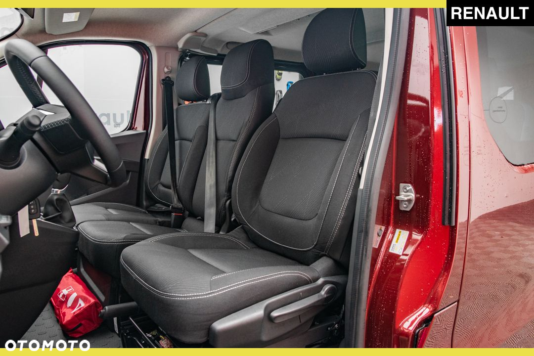 Renault Trafic - 13