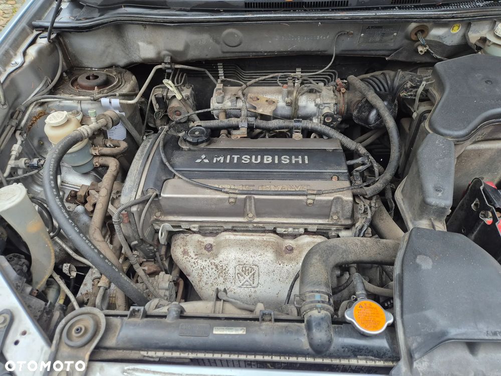 Mitsubishi Outlander 2.0 Comfort 4WD - 22