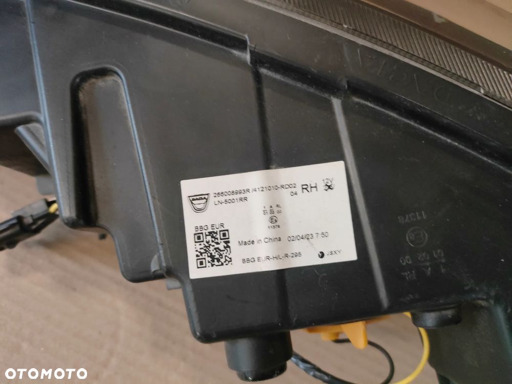 Dacia Spring Elektryk 22- LAMPA PRAWY PRZÓD LED 266008993R - 10