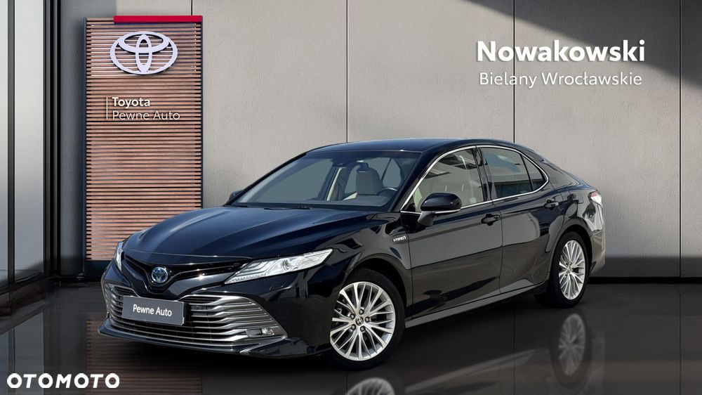Toyota Camry 2.5 Hybrid Executive CVT - 1