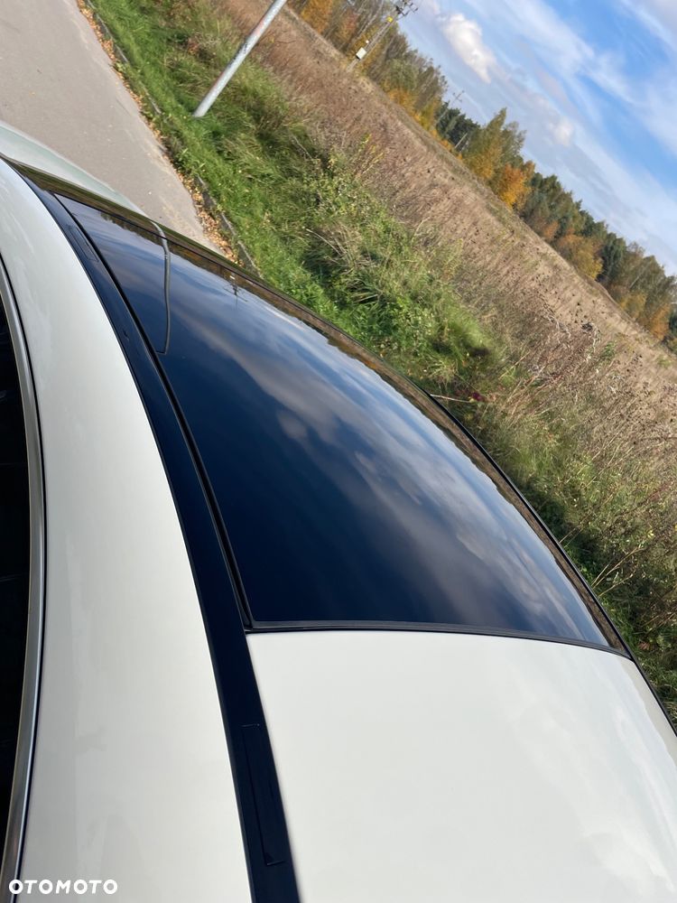 Mercedes-Benz CLA 250 4-Matic AMG Line - 28