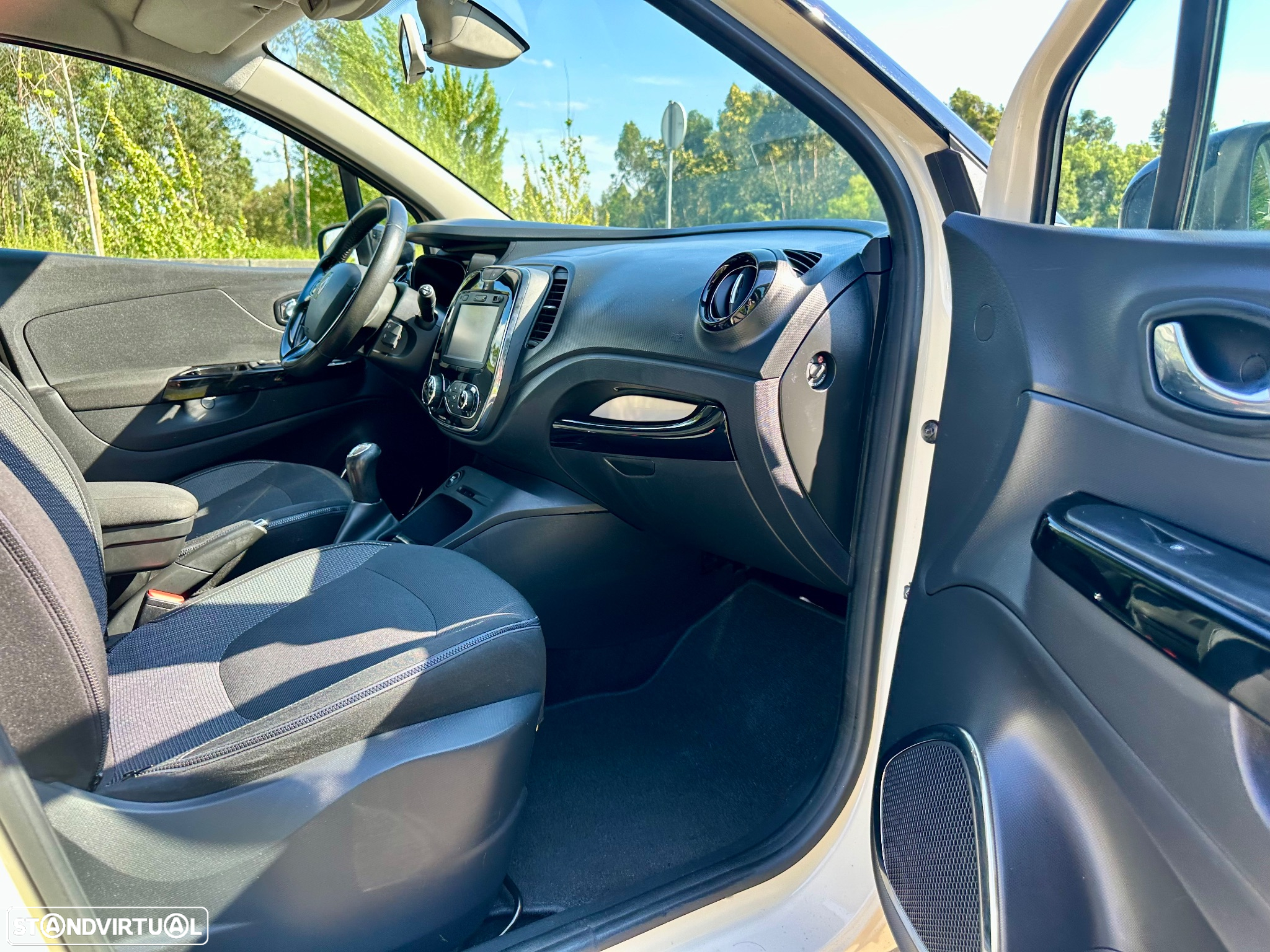 Renault Captur 0.9 TCE Exclusive - 34