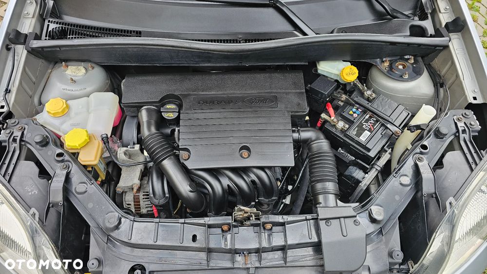 Ford Fusion 1.4 + - 14