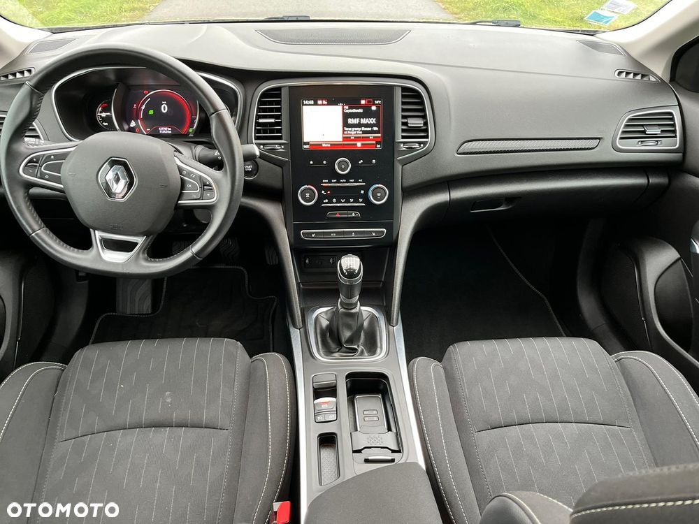 Renault Megane TCe 140 GPF LIMITED - 7
