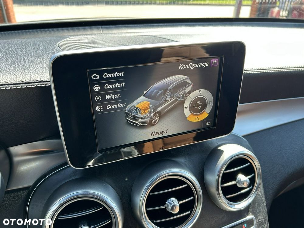 Mercedes-Benz GLC 220 d 4-Matic - 27