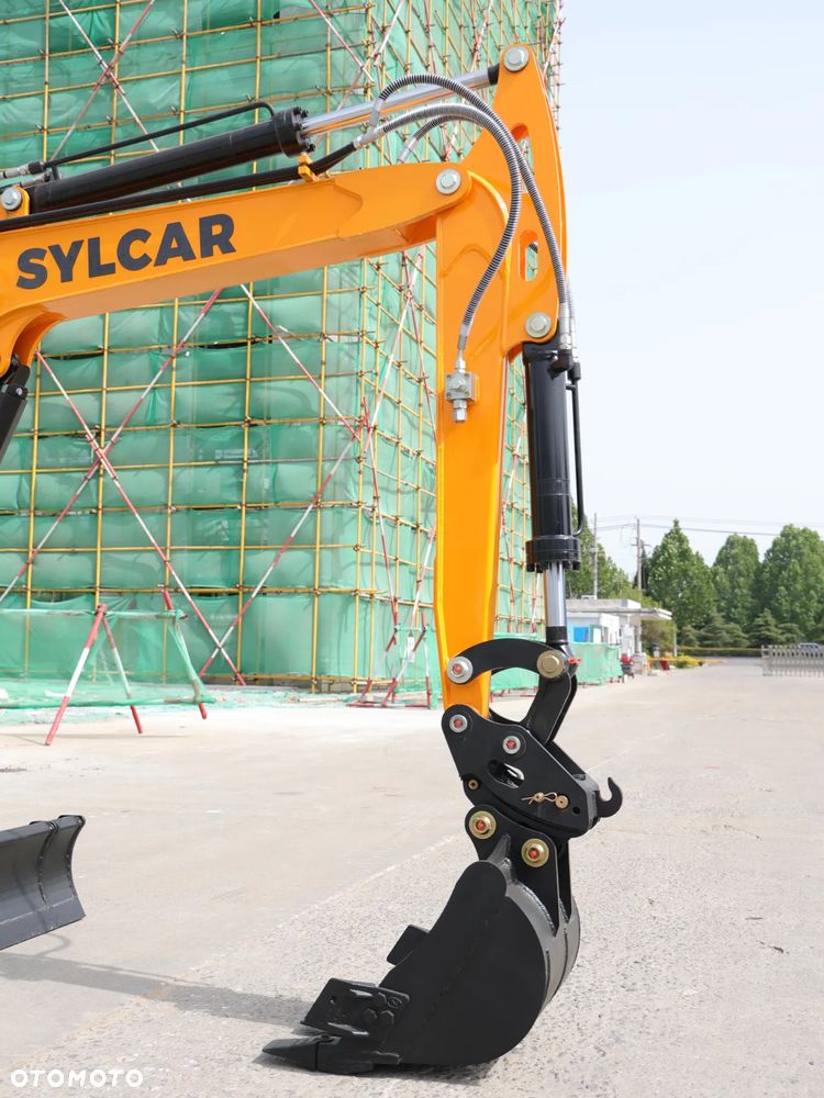 Inny Minikoparka Sylcar 25 - 14