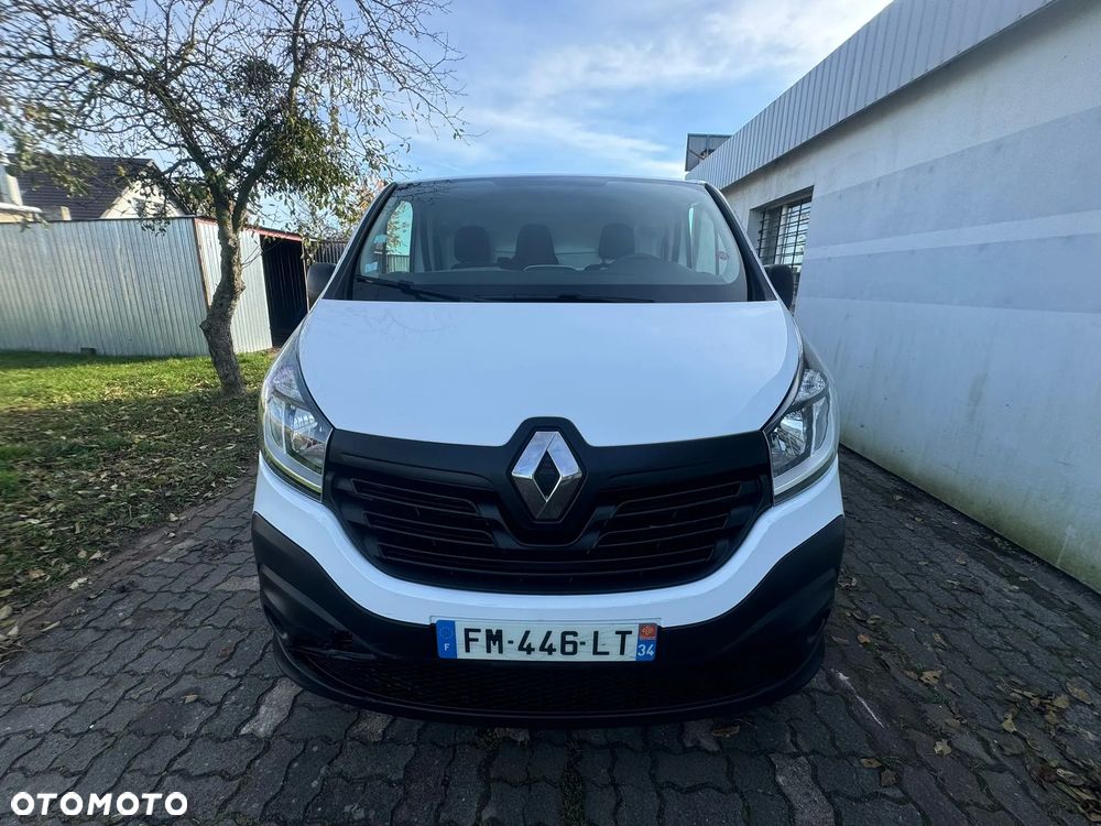 Renault Trafic - 1