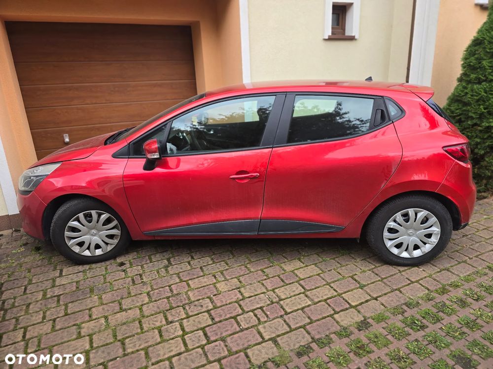 Renault Clio - 1
